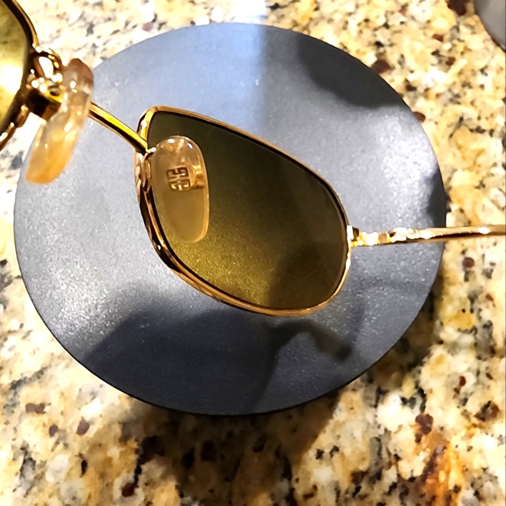 Beautiful unisex Givenchy sunglasses